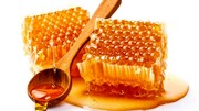 خواص باورنکردنی مصرف عسل پیش از خواب | درمان سرفه و تقویت سیستم ایمنی بدن با عسل