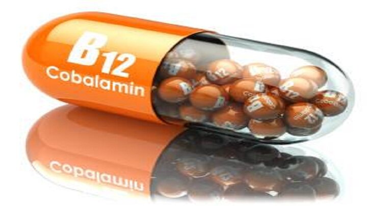 نشانه های کمبود ویتامین B۱۲ در بدن چیست؟ | بهترین منابع غذایی ویتامین B۱۲ 
