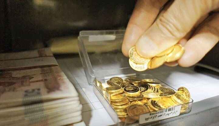 سکه ۲۳۳ هزار تومان گران شد/ هر گرم طلای ۱۸ عیار چند؟