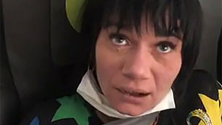 رفتار غیر اخلاقی یک زن در هواپیما باعث بازداشت او شد