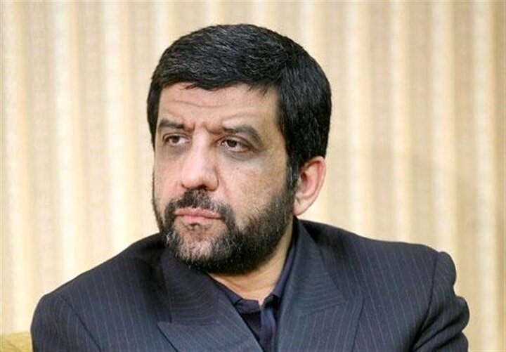 آقای ضرغامی! برای چند رأی بیشتر، لباس زیرت، بیرقت در انتخابات شده است آقای ضرغامی! برای چند رأی بیشتر، لباس زیرت، بیرقت در انتخابات شده است