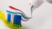عادات‌ اشتباهی که باعث زردی دندان می‌شود | نکات مهم برای پیشگیری از زردی دندان