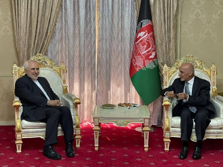 دیدار ظریف و رییس‌جمهور افغانستان در دوشنبه