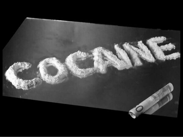 ۷۰۰ کیلوگرم کوکائین در هنگ‌کنگ کشف شد