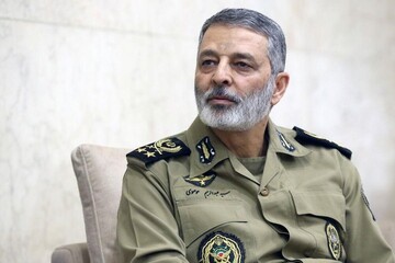 امیرسرلشکر موسوی به مناسبت روز ارتش پیامی صادر کرد