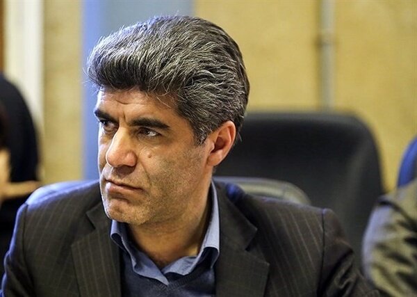 جبهه اصلاحات ایران هنوز در مورد مصادیق کاندیداها به توافق نرسیده است/ نشانه‌ای از کناره‌گیری عارف وجود ندارد