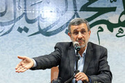 ادعای جدید احمدی نژاد علیه مقامات کشور: جزیره خریده‌اند تا به آنجا فرار کنند!