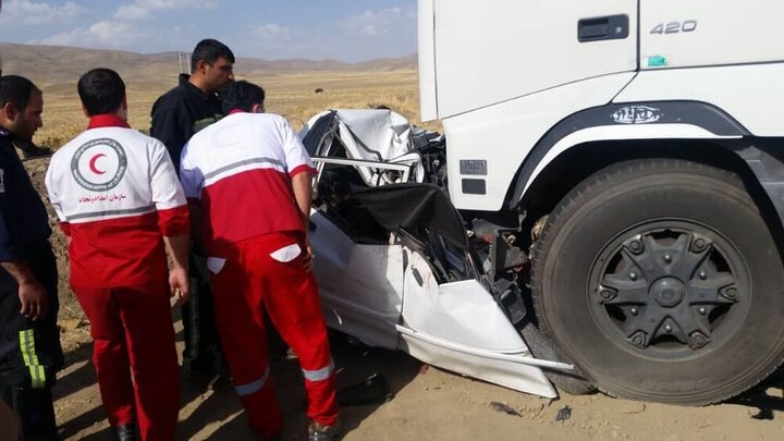 تصادف لیفان با کامیون در تهران کشته داد