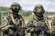 سربازان روسیه از مرز با اوکراین عقب‌نشینی می‌کنند