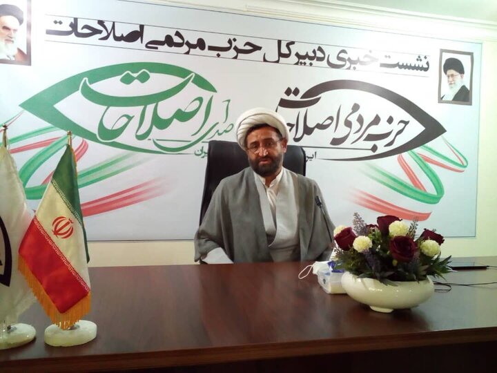 محمد زارع فومنی اعلام کاندیداتوری کرد 