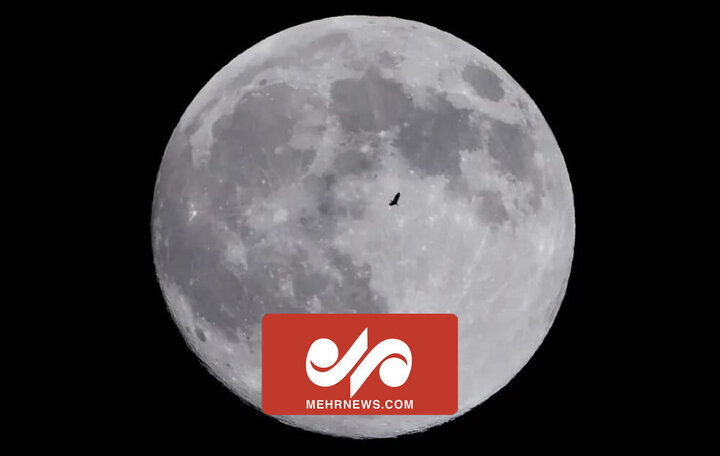 تصاویری دیدنی از لحظه وقوع پدیده ابر ماه در نقاط مختلف جهان / فیلم