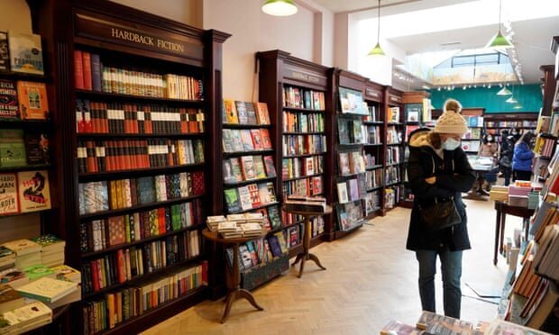 کرونا، آمار فروش کتاب در بریتانیا را افزایش داد