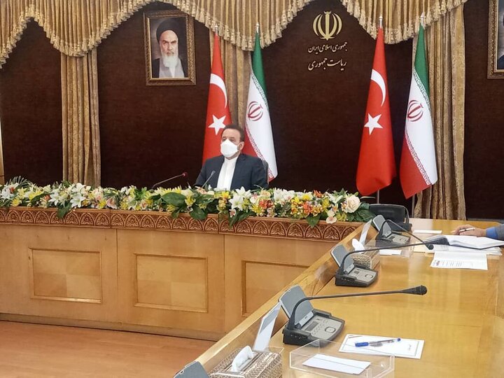 برگزاری نشست کمیسیون مشترک اقتصادی ایران و ترکیه با حضور واعظی