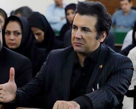 حسام نواب‌صفوی به خبر تعلیق پروانه وکالتش پاسخ داد / عکس