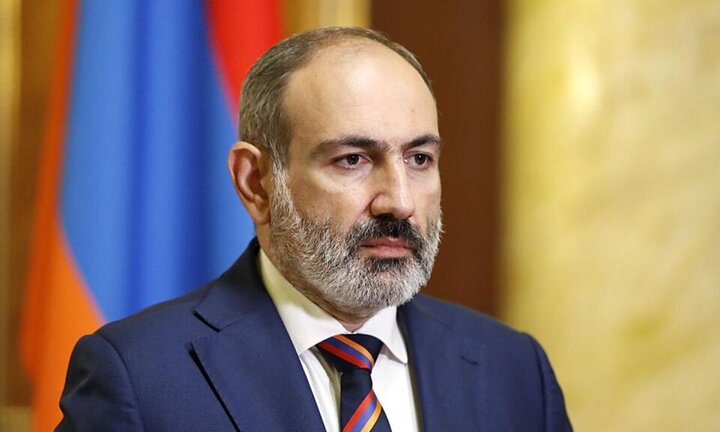 پاشینیان از سوی حزب حاکم ارمنستان به عنوان نامزد نخست‌وزیری معرفی شد