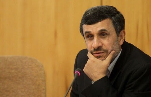 نخستین واکنش احمدی نژاد به مصوبه جدید شورای نگهبان /  آشکارا قانون اساسی را زیر پا می‌گذارند!