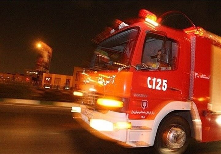 وقوع آتش‌سوزی در انبار لوازم خانگی در جنوب تهران