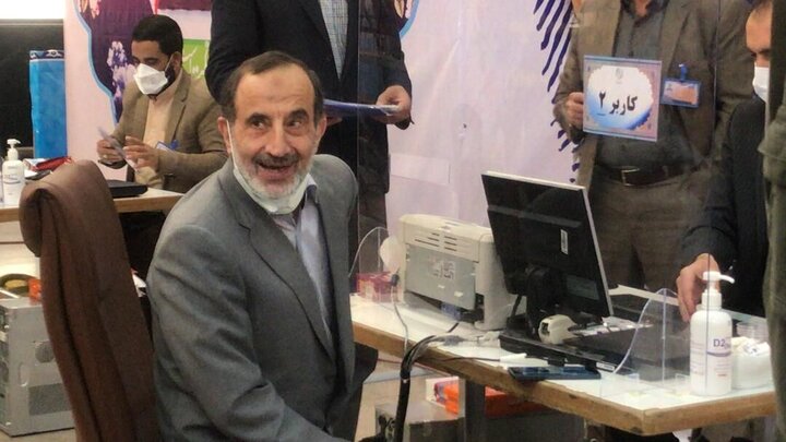 محمد خوش‌چهره در انتخابات ریاست‌جمهوری ثبت نام کرد