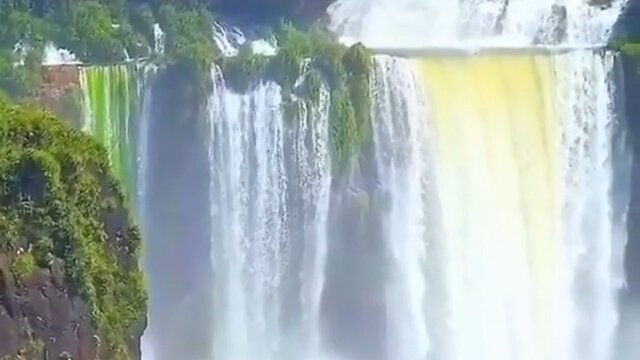 آبشاری زیبا که ۳ برابر از آبشار نیاگارا بزرگ‌تر است / فیلم
