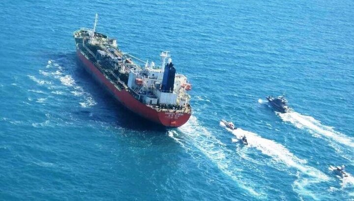 آمریکا یک میلیون بشکه نفت از ایران وارد کرده است
