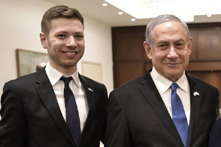 به تعلیق در آمدن حساب‌های کاربری پسر نتانیاهو 