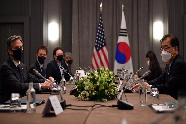 واشنگتن و سئول بر لزوم پایبندی به خلع سلاح هسته‌ای شبه جزیره کره تاکید کردند