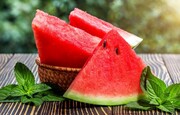 خواص شگفت انگیز آب هندوانه برای فصل گرما