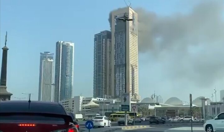 آتش‌سوزی برج معروف در شارجه امارات / فیلم