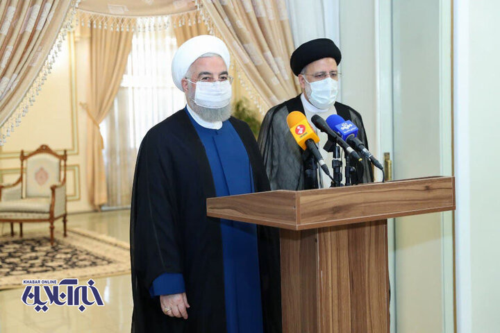 دیدار دکتر روحانی با رییس جمهور منتخب | روحانی: همه مردم حامی دولت جدید خواهند بود / فیلم