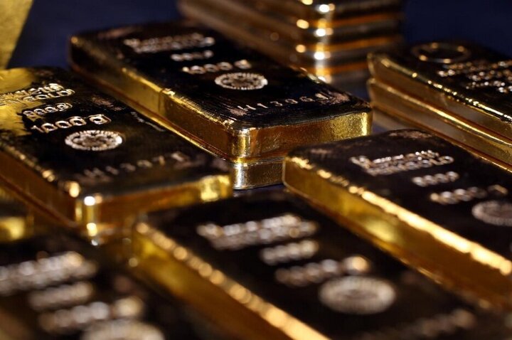 بازار طلا زیر و رو شد / قیمت طلا به کف می‌رسد؟