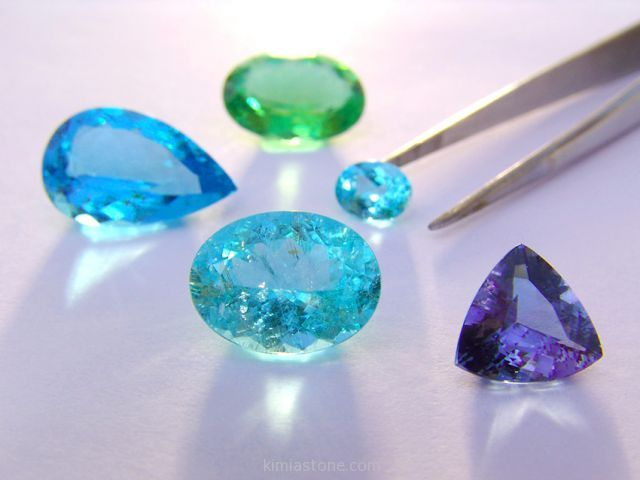 صفر تا صد گوهر شناسی از ایران تا جهان / جنرال الکتریک ۲۰۰ سال قبل الماسی مشابه الماس طبیعی تولید کرد / فیروزه ایران چهار هزار سال است که استخراج می‌شود و همتا ندارد