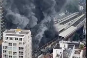 لحظه هولناک آزاد شدن شعله آتش از مترو لندن / فیلم