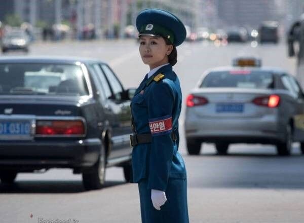 ازدواج این دختران در کره شمالی ممنوع شد! / عکس