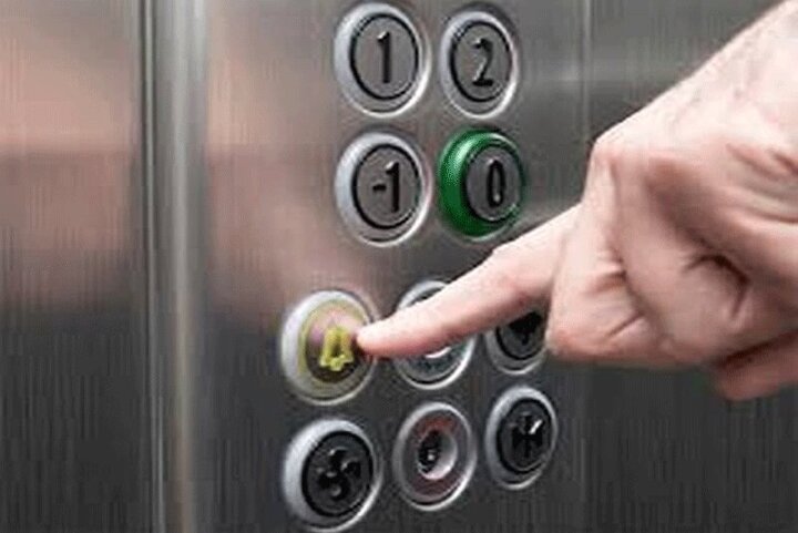 اگر هنگام قطع برق در آسانسور محبوس شدیم، باید چه کنیم؟ / فیلم