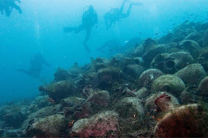 افتتاح نخستین موزه زیر آب با اشیاء ۲۵۰۰ ساله در یونان / فیلم