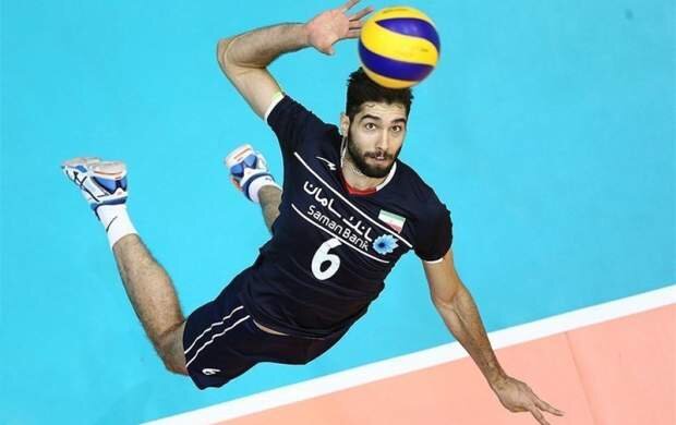 واکنش بازیکن تیم ملی والیبال ایران نسبت به ممنوع الخروجی اش + عکس