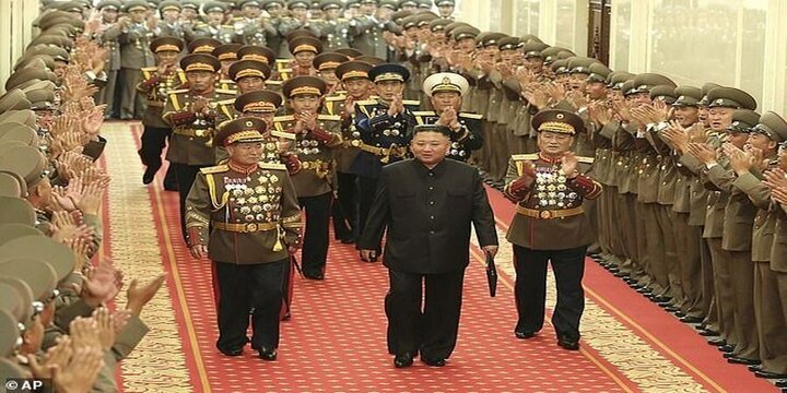 تصاویری از لاغری عجیب رهبر کره شمالی 