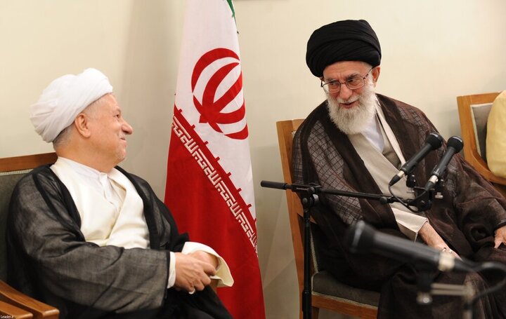  گفتگوی منتشرنشده رهبر انقلاب با آیت‌الله هاشمی‎ رفسنجانی درباره مذاکره با آمریکا / فیلم