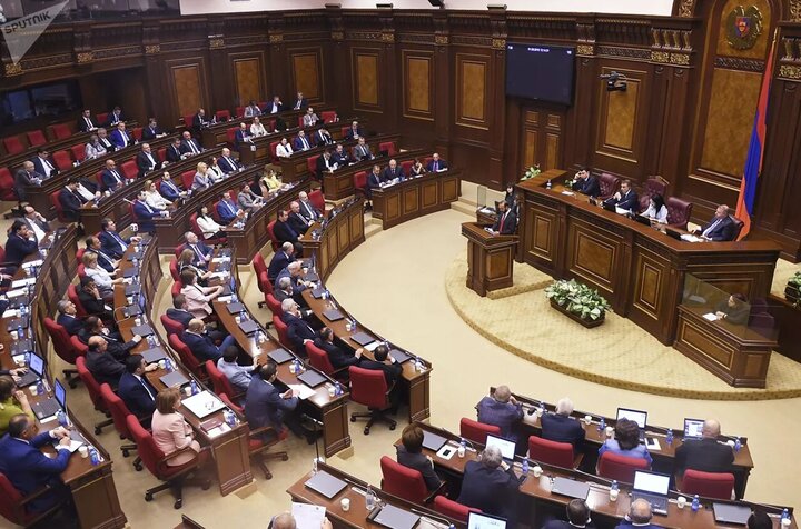 آغاز به کار پارلمان جدید ارمنستان از امروز