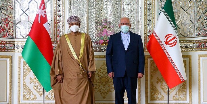 دیدار ظریف با وزیر خارجه عمان در تهران