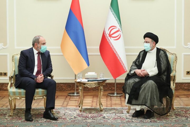 دیدار رییس‌جمهور با نخست‌وزیر ارمنستان