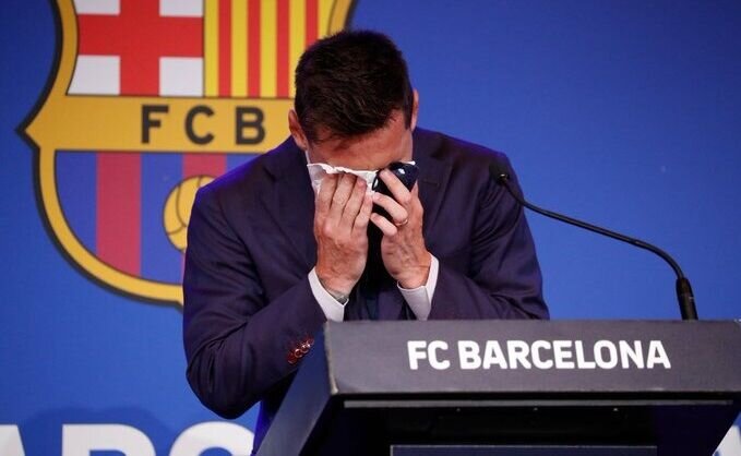  اشک های مسی در مراسم خداحافظی با بارسلونا / فیلم