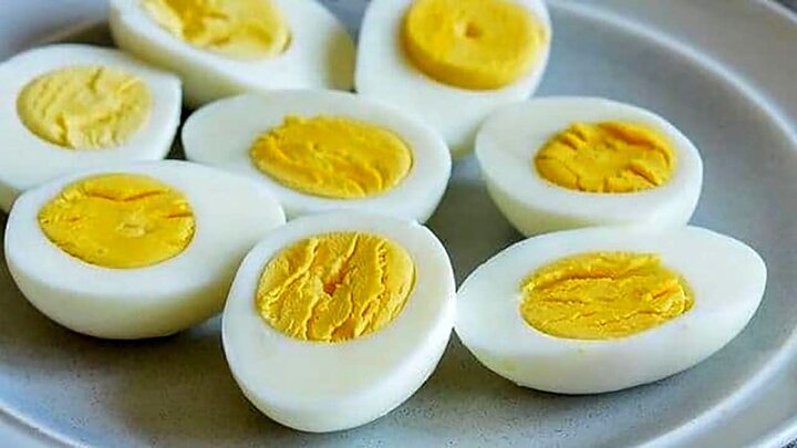 فواید فراوان مصرف تخم مرغ آب پز در صبحانه / عکس