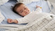 علت خندیدن نوزادان در خواب چیست؟