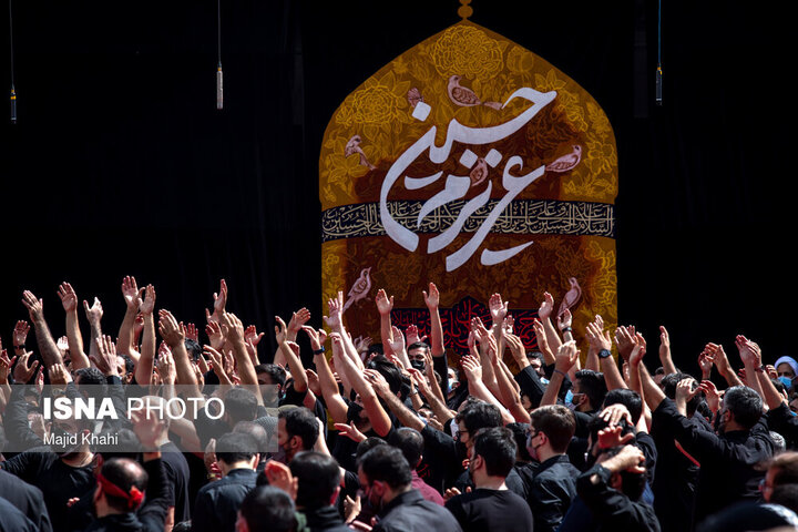 گزارش تصویری از مراسم عزاداری روز عاشورا در آستان امامزاده صالح (ع)