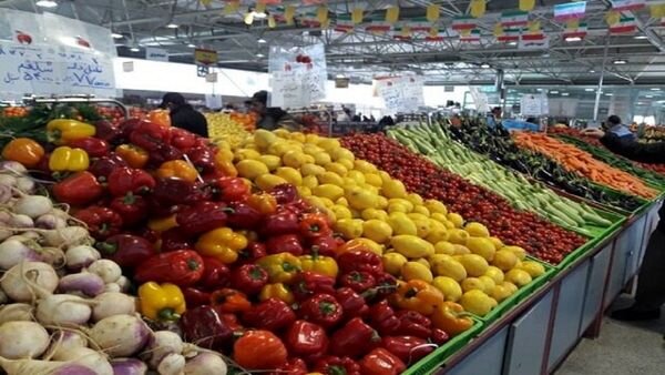 کاهش قیمت برخی میوه‌ها و صیفی‌جات در بازار تره‌بار تهران
