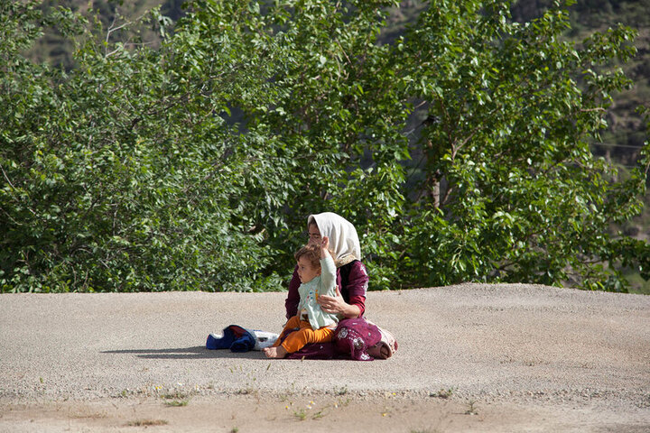 در ایران بیش از ۱۴ هزار کودک مطلقه یا بیوه وجود دارد
