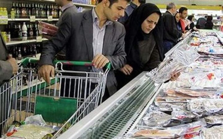  فشار شدید اقتصادی و فقر برای بسیاری از خانوارهای ایرانی؛ سفره ایرانیان چقدر کوچک شده است؟