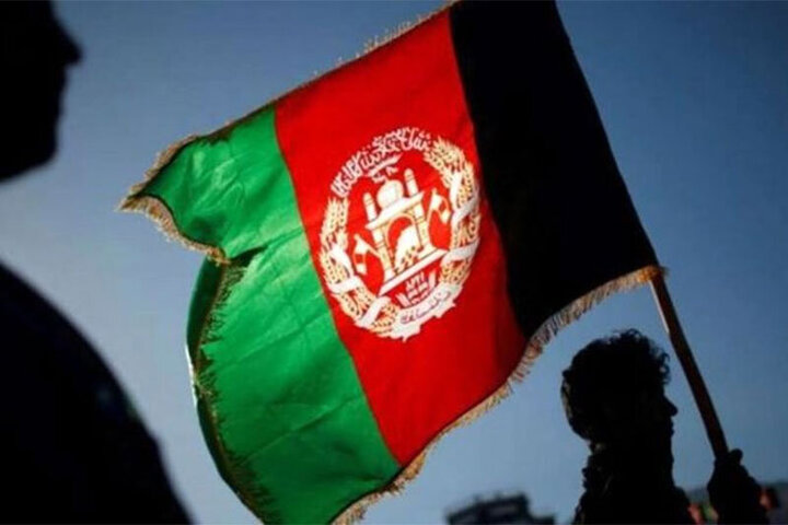 ویدیو دلخراش از لحظه ترور یک جوان توسط طالبان به جرم همراه داشتن پرچم افغانستان