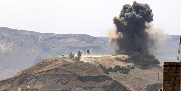 پایگاه ائتلاف سعودی در جنوب یمن هدف حمله موشکی قرار گرفت